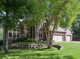 6365 Oxbow Bnd, Chanhassen, MN 55317