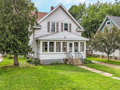 739 Monroe St, Oshkosh, WI, 54901
