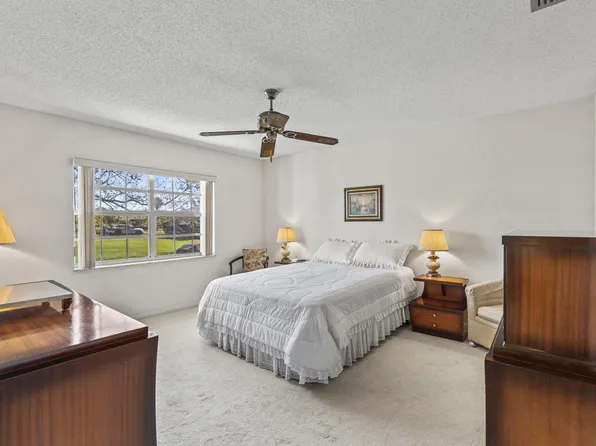 5834 Moss Court #8, Fort Pierce, FL 34982