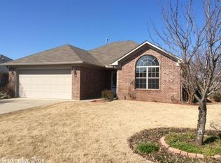 1660 Jackson Dr, Conway, AR 72032