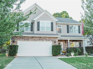 10038 Highland Creek Cir, Fort Mill, SC 29715