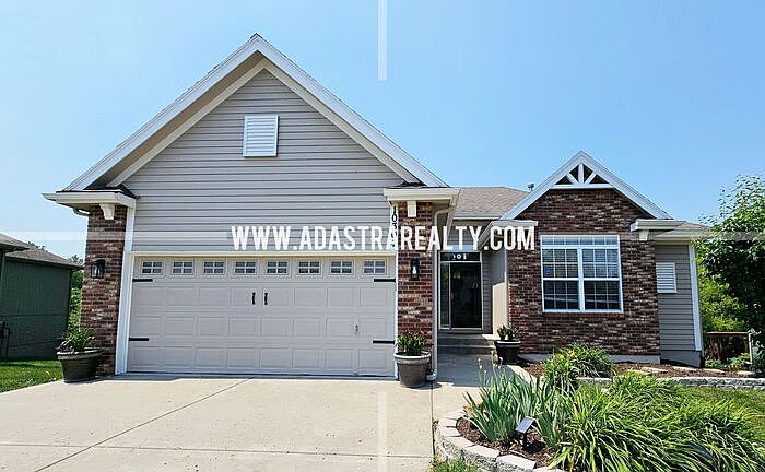 1st image of 10304 N Lane Ave