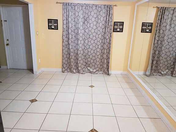 2nd image of 225 N Conrad Ave