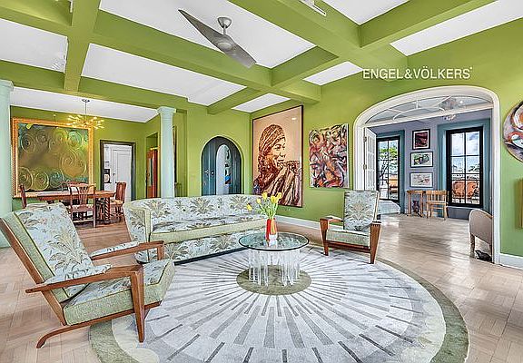 3rd image of 221 W 82nd St Penthouse E