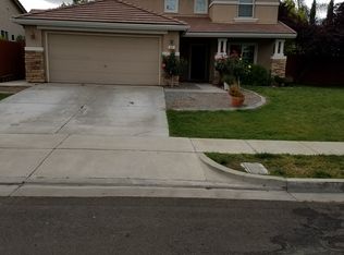 47 Walker Ranch Pkwy, Patterson, CA 95363