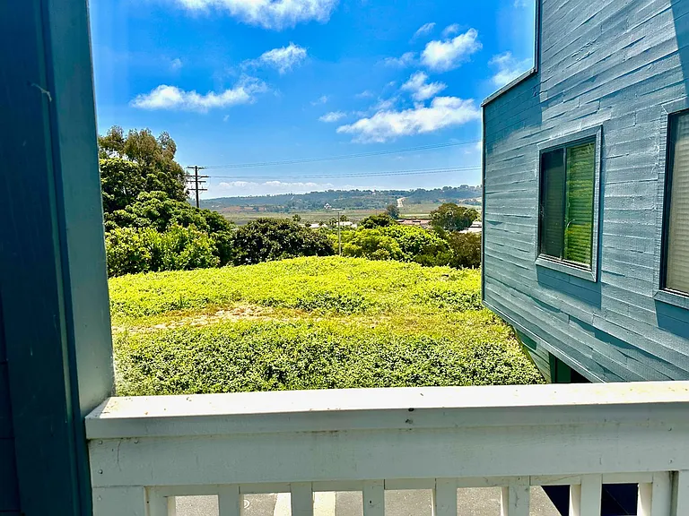 821 America Way — Photo 8