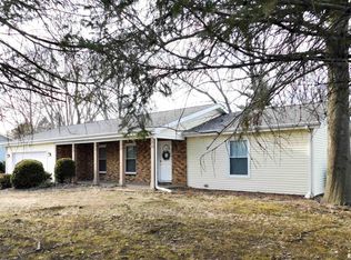 1 Penacook Dr, Rochester, IL 62563