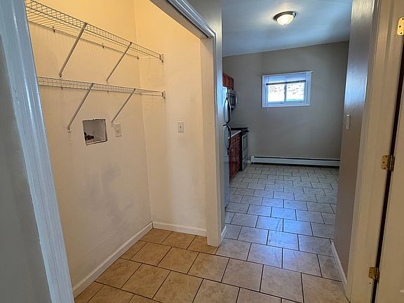3rd image of 61 Williams Ave