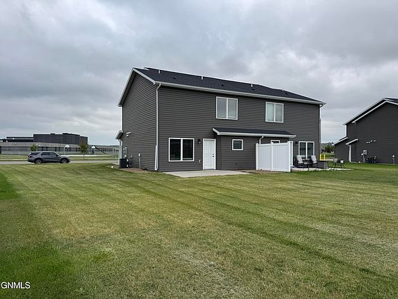 3rd image of 3728 24th St SE