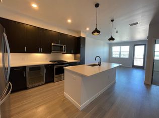 491 S Emerson St #422, Denver, CO 80209