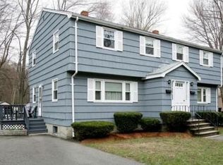 9 Bartlett Dr #A, Woburn, MA 01801