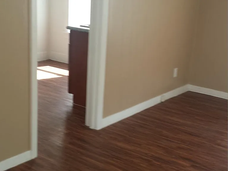 1437 Munger St #1 — Photo 7
