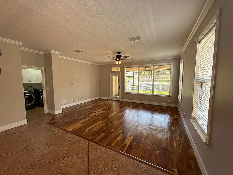 6719 Romney Ln — Photo 21