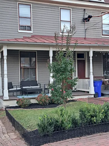 348 E 3rd St #2 Photo 1