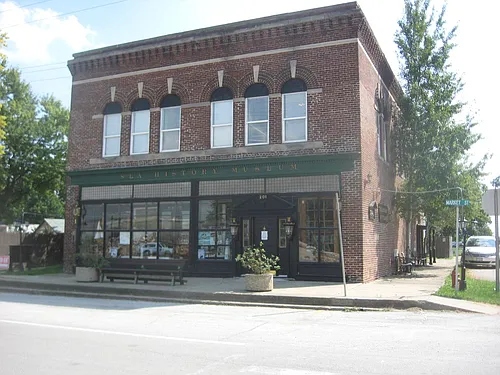 201 E Market St #1 Photo 1 201 E Market St #1 Photo 1