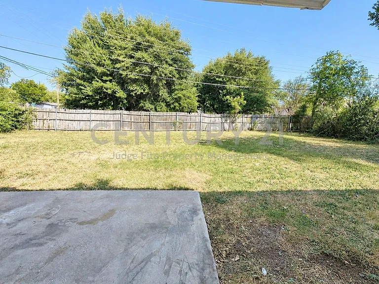 5301 Mansel Ln — Photo 20
