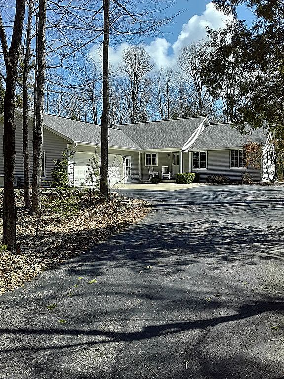 9246 Spring Rd, Fish Creek, WI 54212 Zillow