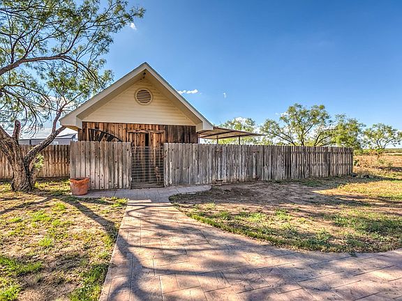 2nd image of 257 Private Road 2883