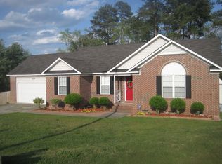 705 Megan Ct, Fayetteville, NC 28314