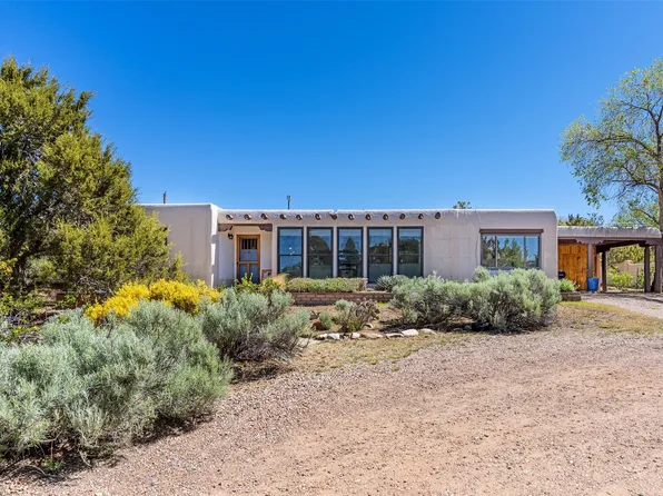 615 E Barcelona Rd, Santa Fe, NM 87505