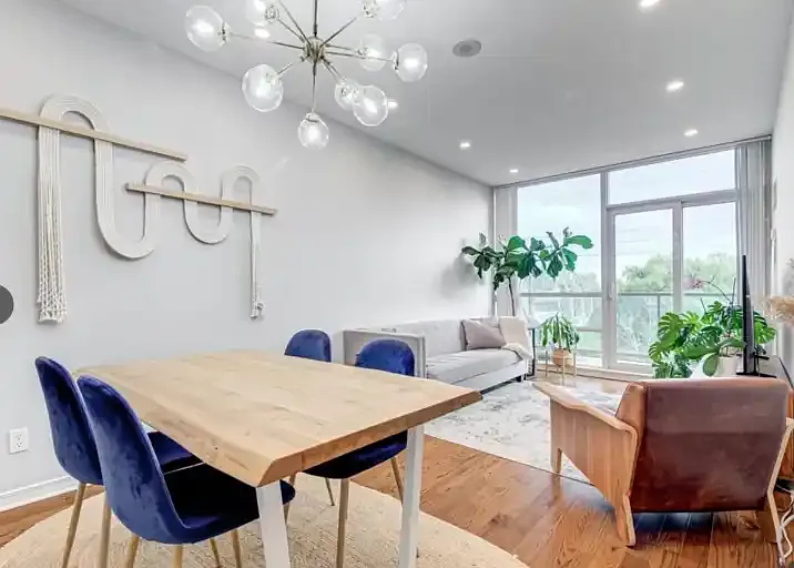 2230 Lake Shore Blvd W #204 — Photo 3