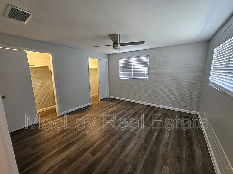524 W 3rd Pl — Photo 9
