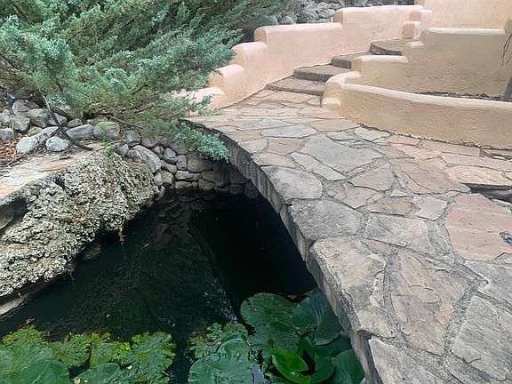 4th image of 602 La Luz Canyon Rd