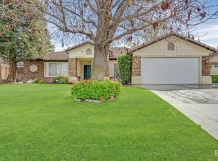 610 Faversham Way, Bakersfield, CA 93311