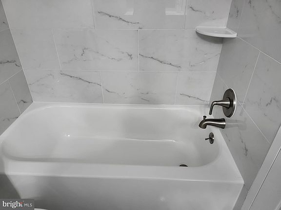 2nd image of 2058 Royal Fern Ct Suite 11C