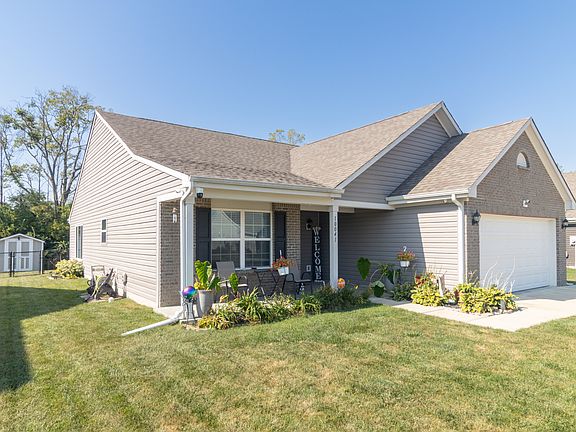 3rd image of 10041 James Run Dr