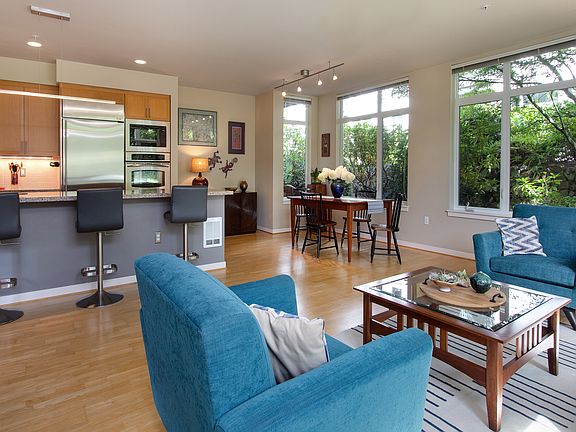 Open plan living makes entertaining your family and guests a breeze.