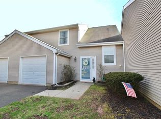 144 Picadilly Pl #144, Somerset, NJ 08873