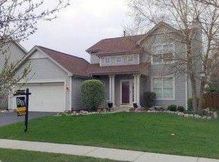 6167 Providence Dr, Carpentersville, IL 60110