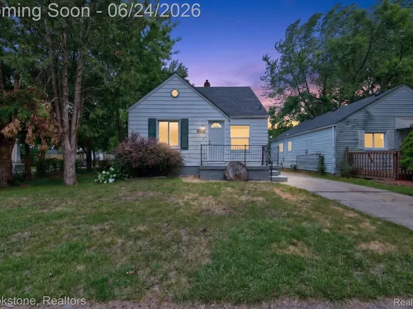 7203 Orchard Ave, Warren, MI 48091