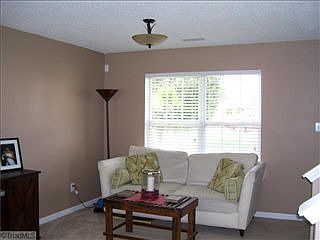 2nd image of 472 Bedford Park Dr