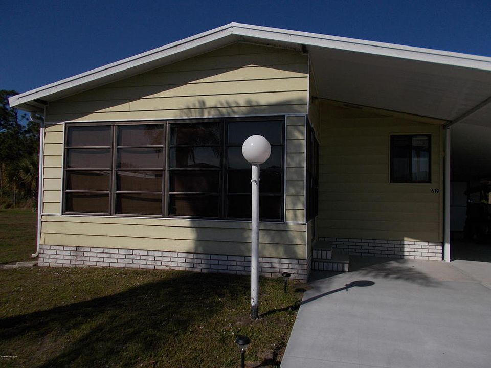 1st image of 619 Papaya Cir