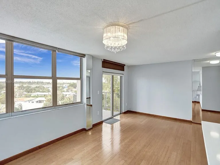 11930 N Bayshore Dr #601 — Photo 14