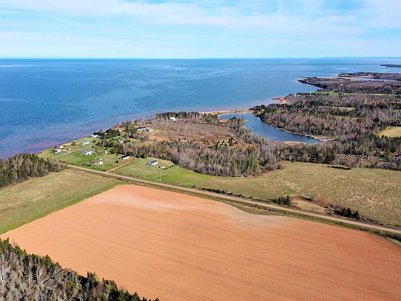 4th image of Acreage Beach Rd