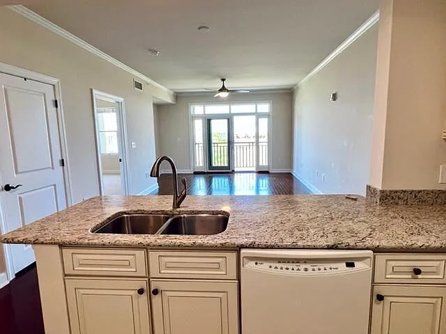 33 Calhoun St #236 — Photo 11