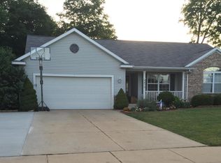 5879 Barcroft Dr SW, Wyoming, MI 49418