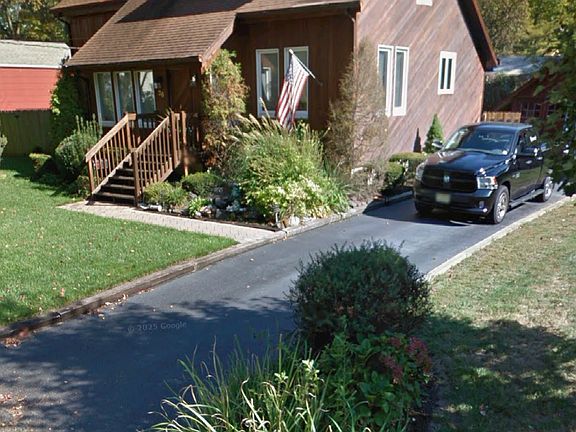 4th image of 36 Werah Pl