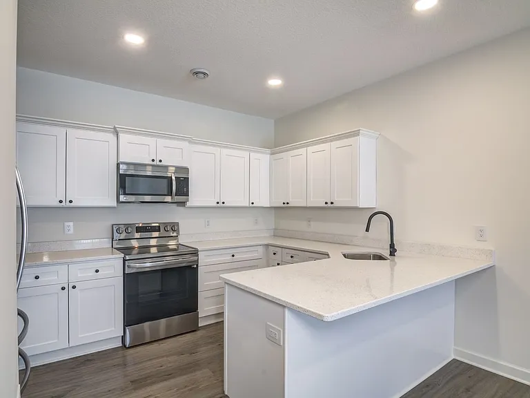 Dawes Place Townhomes — Photo 104