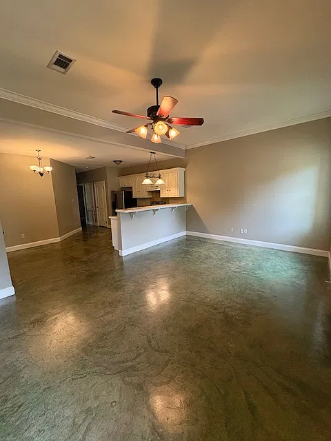 3 bed, 1350 sqft, $1,600 — Photo 3