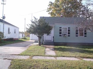1722 Chapman Ave #6, Beloit, WI 53511