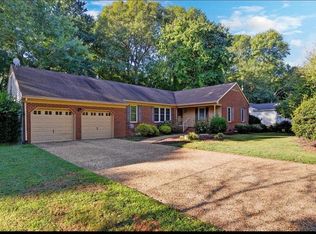 108 Kent Taylor Dr, Yorktown, VA 23693