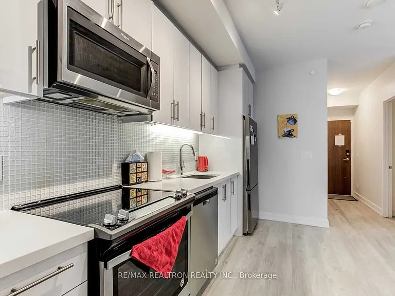 301 Sea Ray Ave #C223 — Photo 11