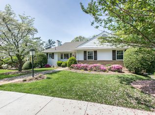 2743 N Wakefield St, Arlington, VA 22207