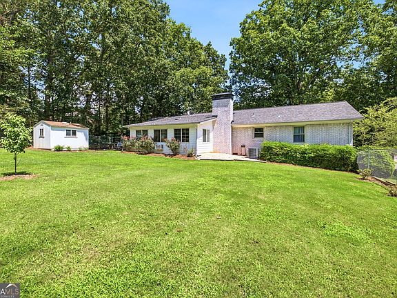2nd image of 4510 Seminole Dr
