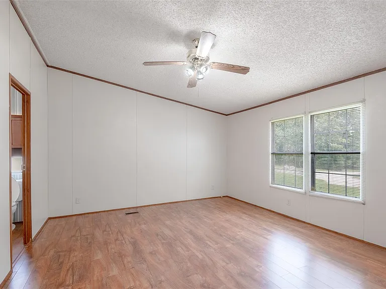 37 Riverside Ln #A — Photo 14