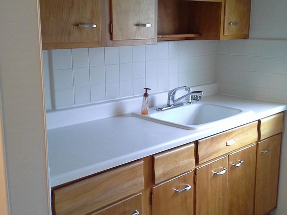 4th image of 767 Pardella Ave